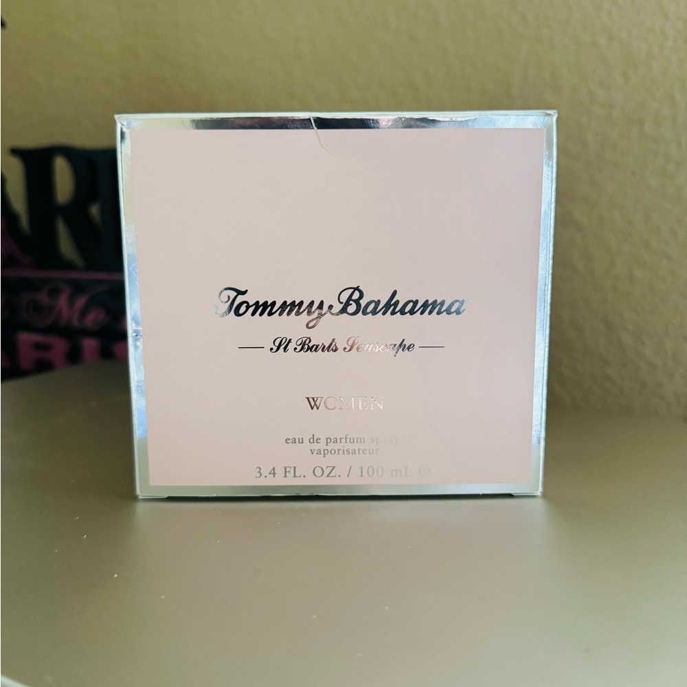 Tommy Bahama St. Barts Eau de Parfum for Women - Pink and Silver